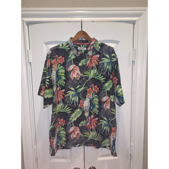Tommy Bahama Hawaiian Button-Up Camp Shirt - Picture 2 of 5